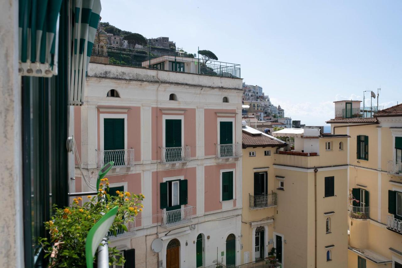 Amalfi Old Square Room & Apartments Екстериор снимка