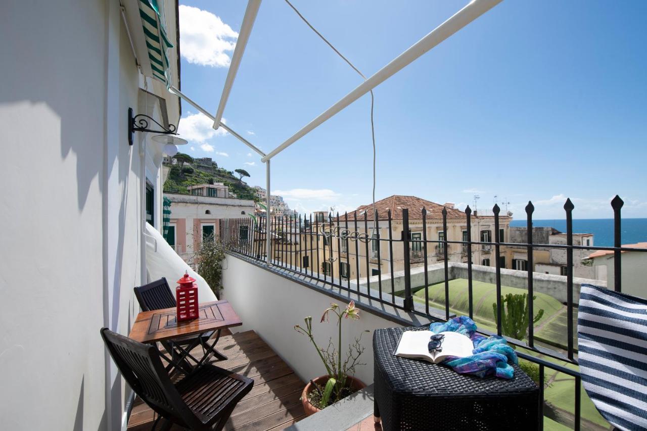Amalfi Old Square Room & Apartments Екстериор снимка