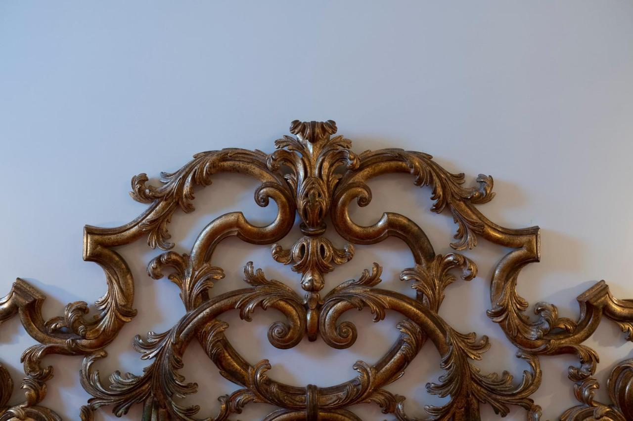 Amalfi Old Square Room & Apartments Екстериор снимка